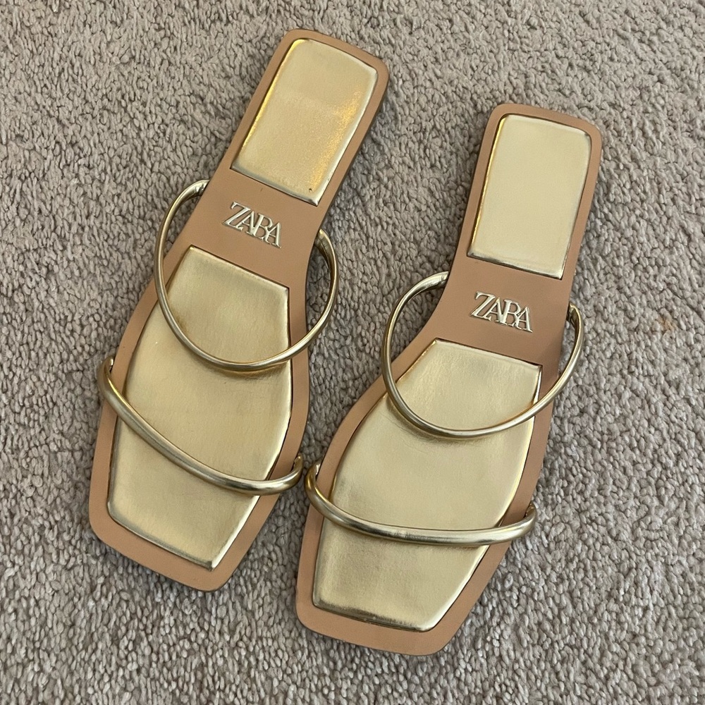 Zara - Chuc sandals